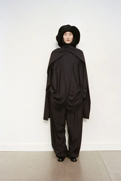 Look 29